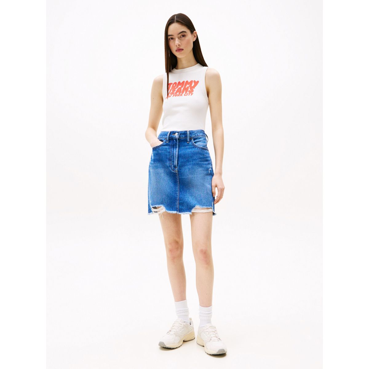TOMMY HILFIGER - Minifalda azul denim Mom desgastada Tommy Jeans