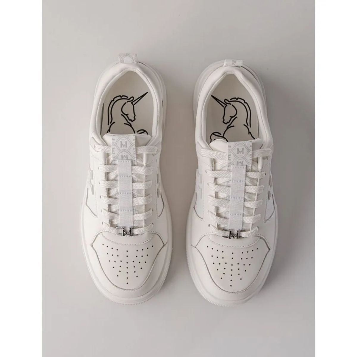 MARIO HERNANDEZ - Tenis Saga Blanco