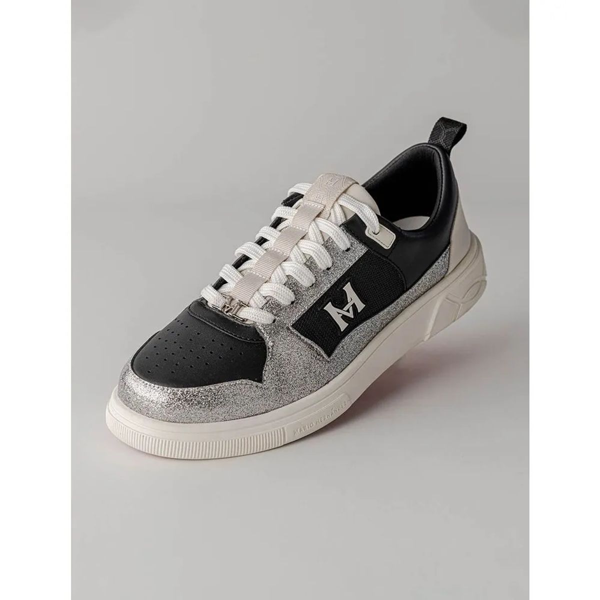 MARIO HERNANDEZ - Tenis Saga Noche