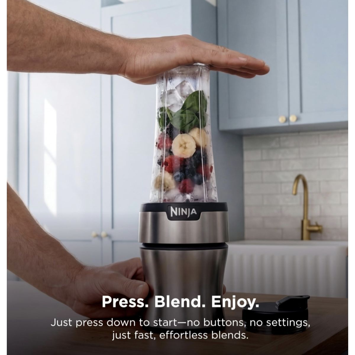 NINJA - Licuadora personal nutri ninja batidos 900w Plateada 3 vasos BN301