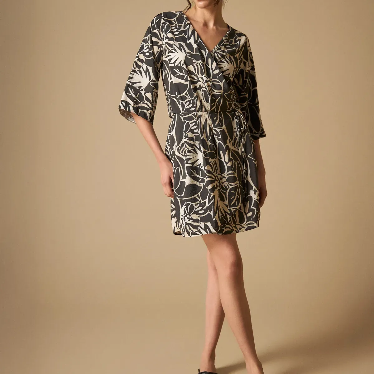 ESPRIT - Vestido para Mujer Esprit Floral Midi con Escote en V y Cinturón