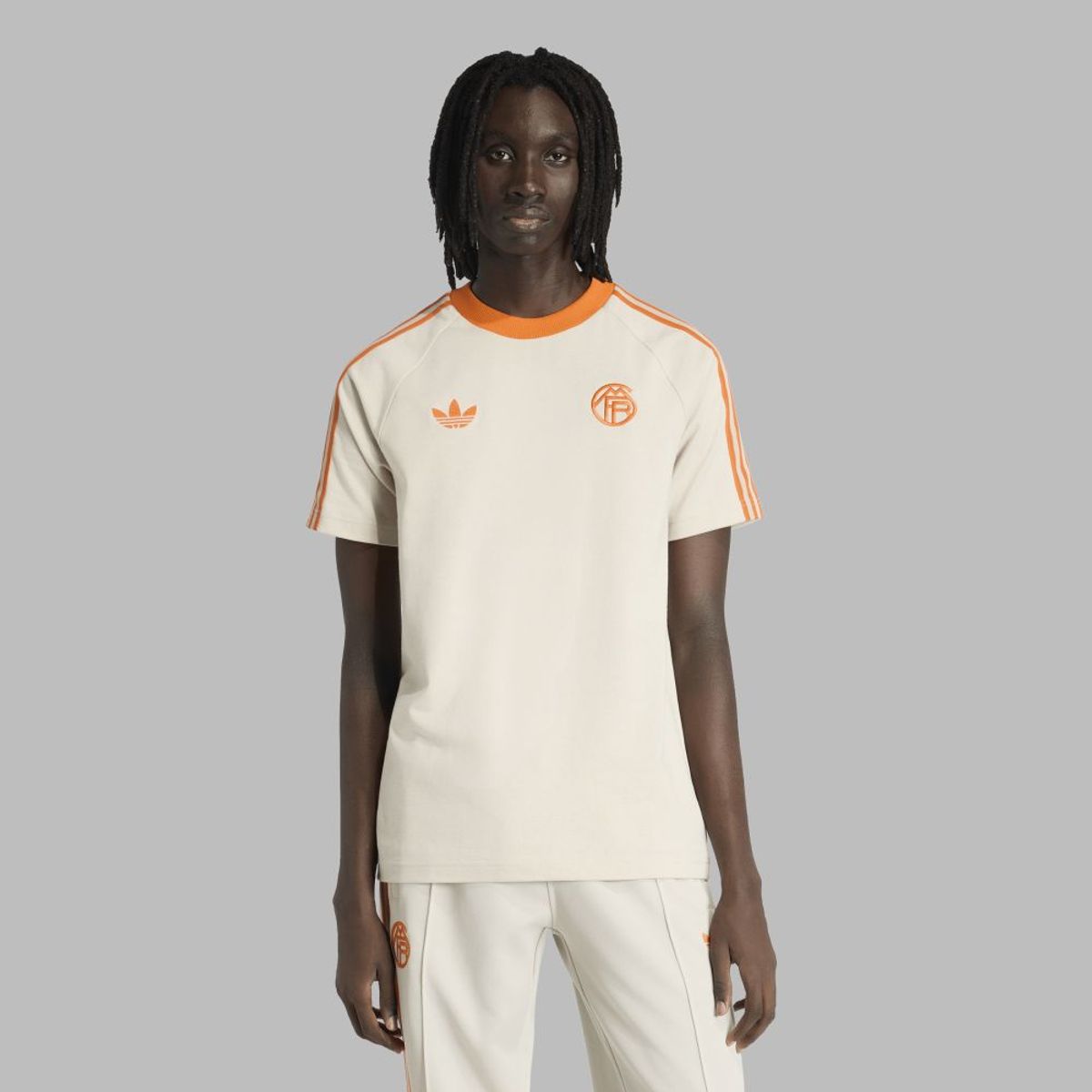 ADIDAS ORIGINALS - Camiseta adidas Hombre Originals FC Bayern - Beige