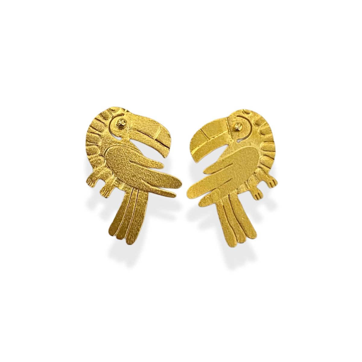 MERAKI - Aretes mujer Tucán Bañados en oro 24kt - Aretes pequeños - Topos mujer