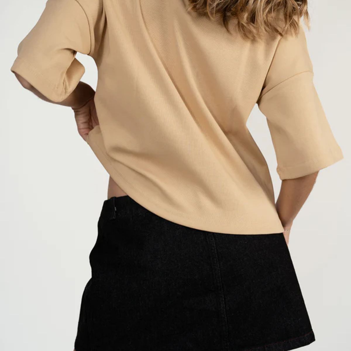 MAS CINCUENTA Y SIETE - SAND T-SHIRT MAS CINCUENTA Y SIETE