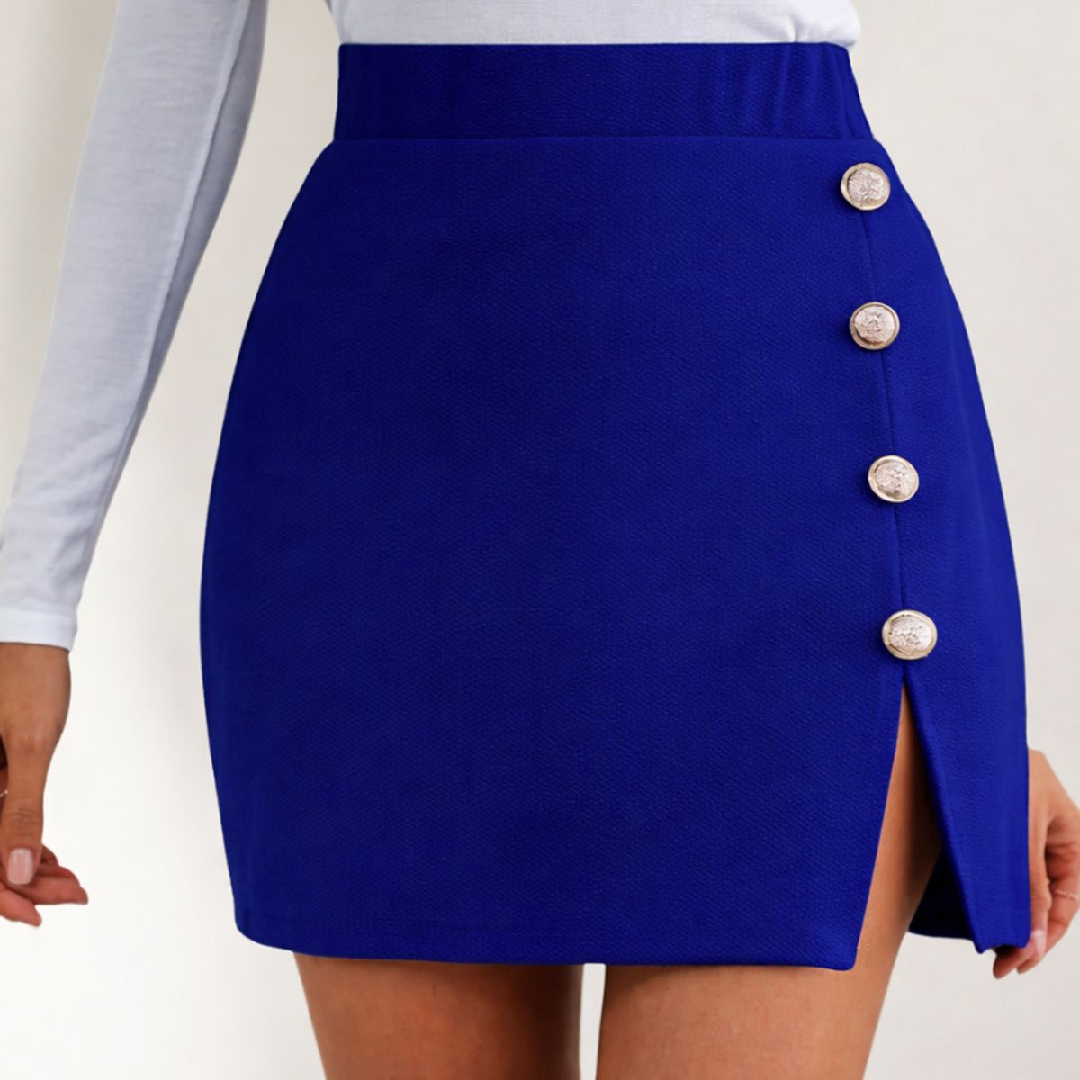 NEGRELI - Falda Corta Azul Rey Tiro Alto con Botones Dorados y Abertura Lateral Elegante  NEGRELI