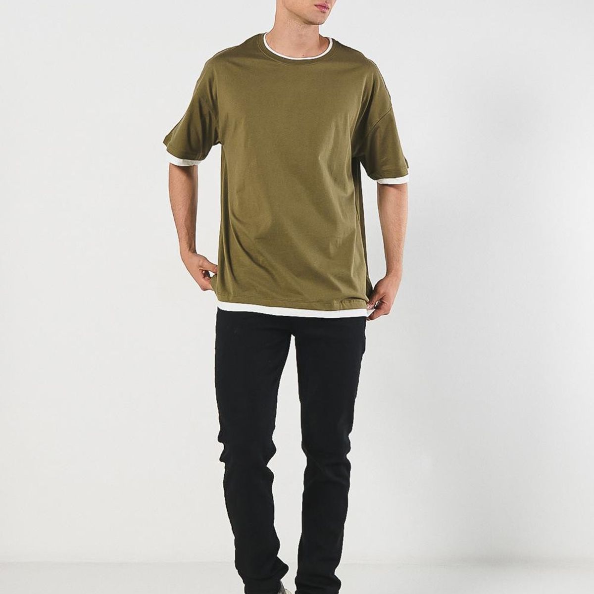 KOAJ - KOAJ Jean skinny ajustado negro con tiro bajo y bolsillos Hombre