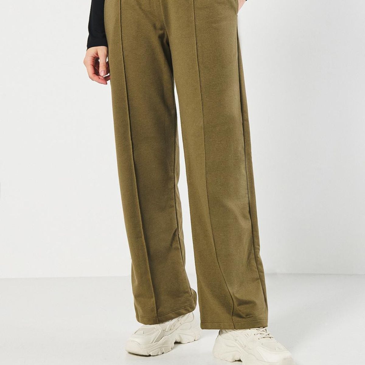 KOAJ - KOAJ Pantalón jogger unicolor con bota recta y vena centrada Mujer