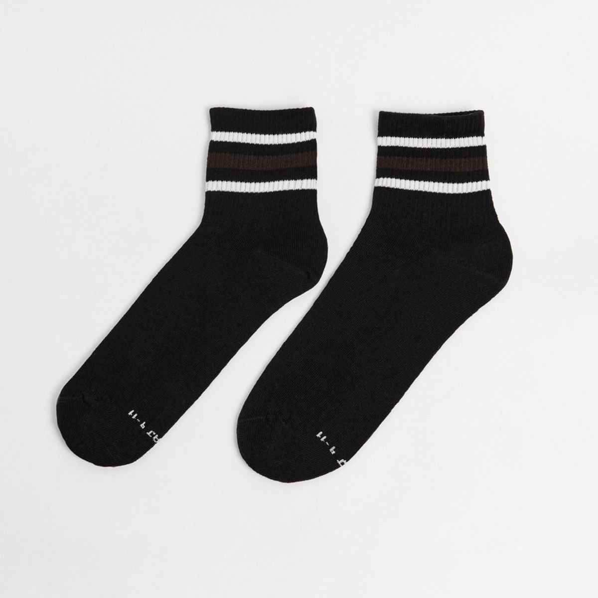 KOAJ - KOAJ Media urbana corta, con rayas. Mujer