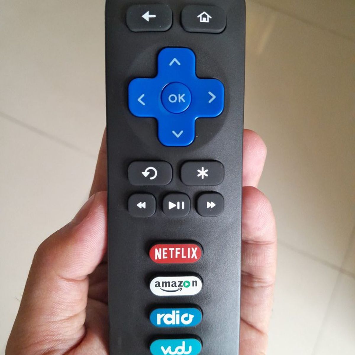 GENERICO - CONTROL PARA TV TCL CON SISTEMA ROKU, 4 BOTONES STREAMING, REPUESTO
