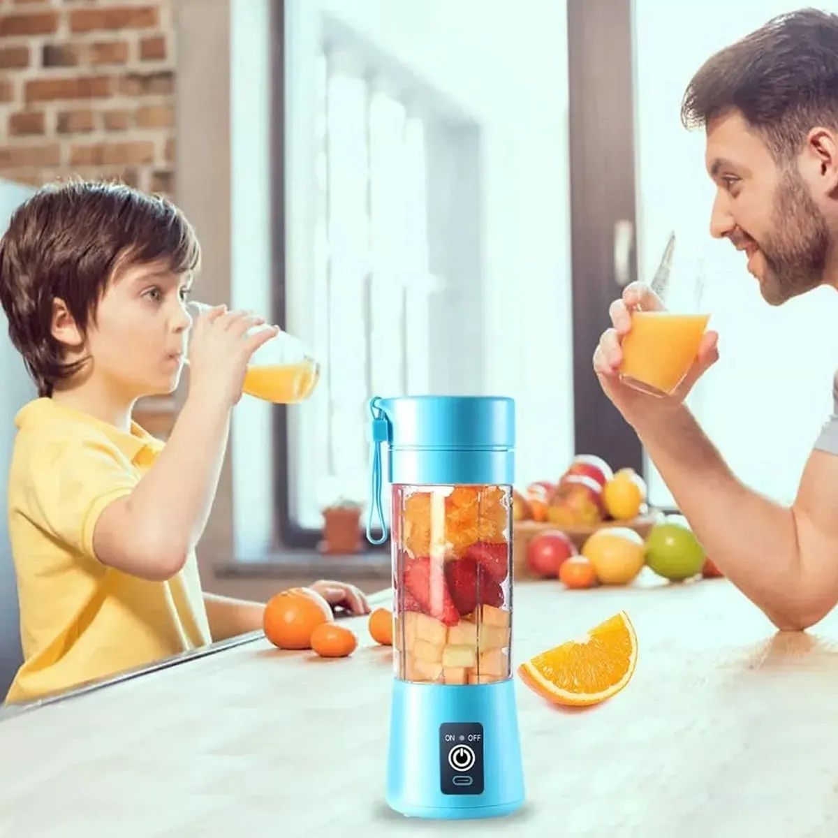 GENERICO - Licuadora Portátil Recargable USB - 6 Cuchillas Acero Inox - Vaso 380ml Deportiva - Preparación de Jugos y Batidos