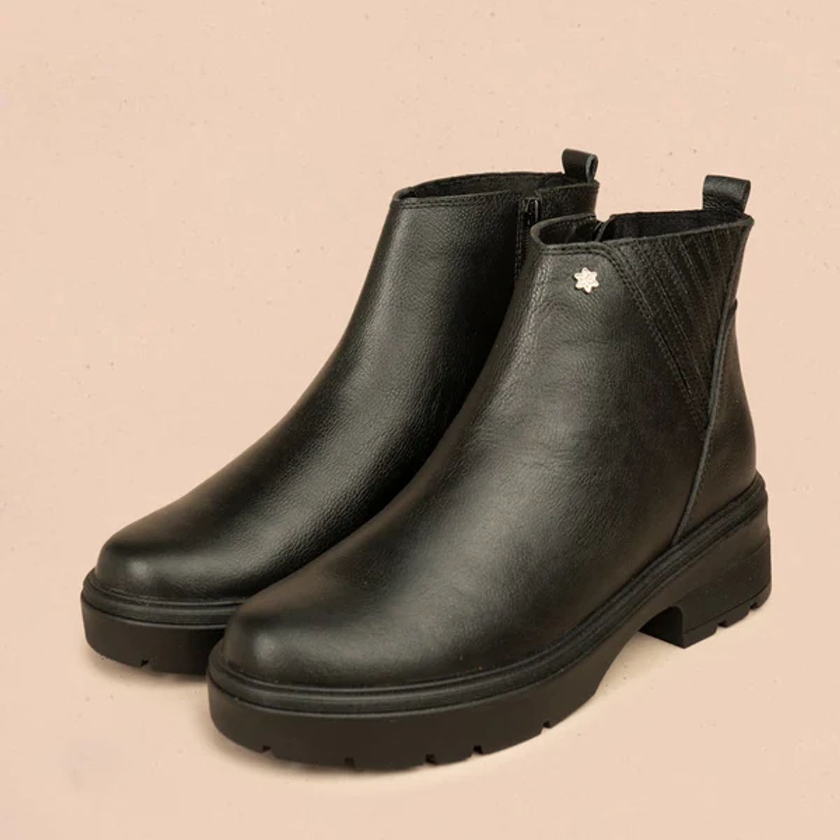 COSMOS - Botines de cuero color negro tipo chelsea 106439