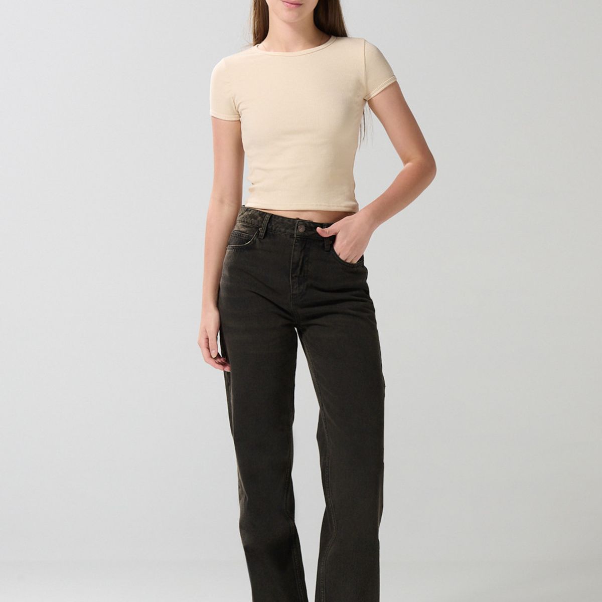 KOAJ - KOAJ Camiseta ajustada unicolor con cuello redondo y manga c Mujer