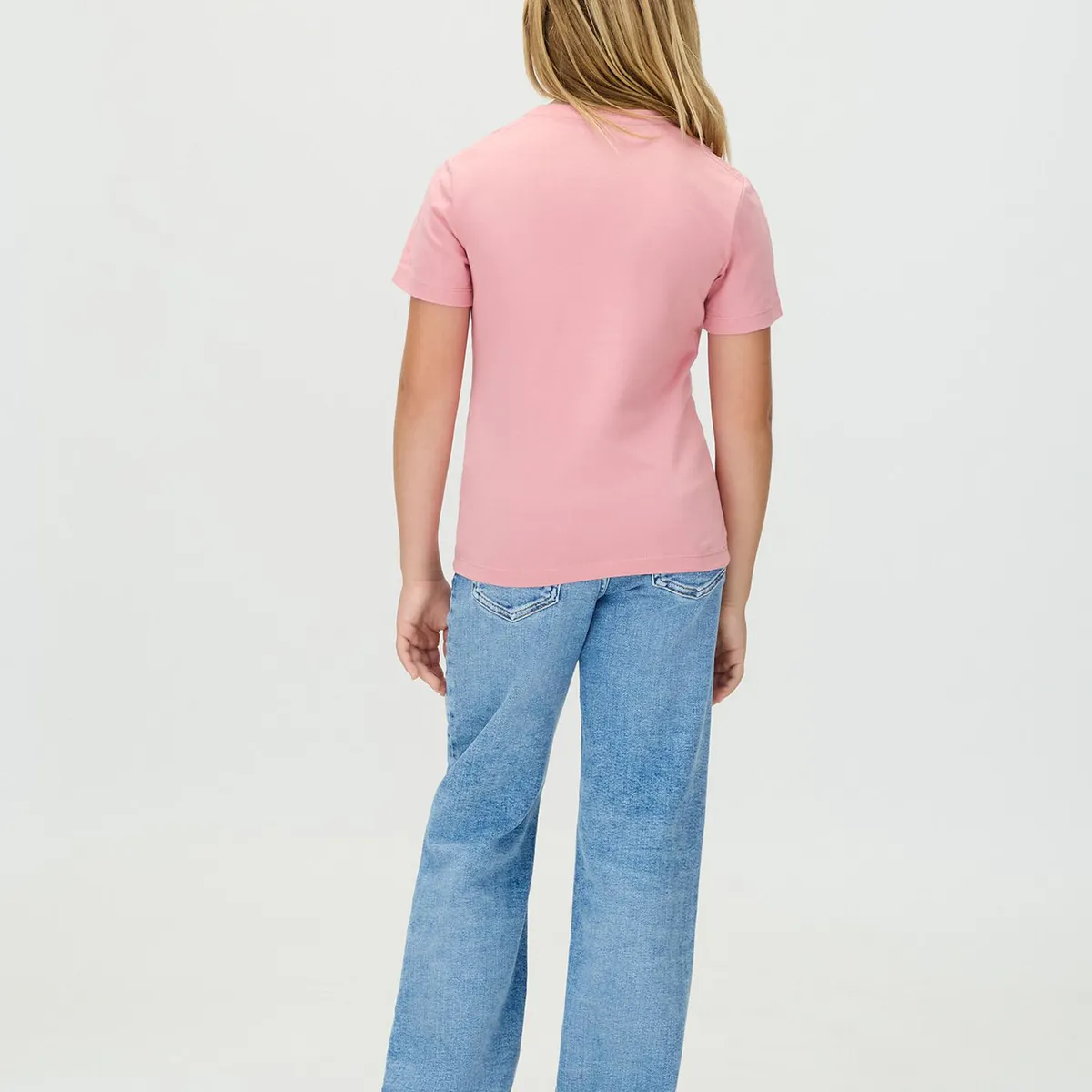 CALVIN KLEIN - Camiseta rosada de manga corta con insignia de logo bordada Calvin Klein