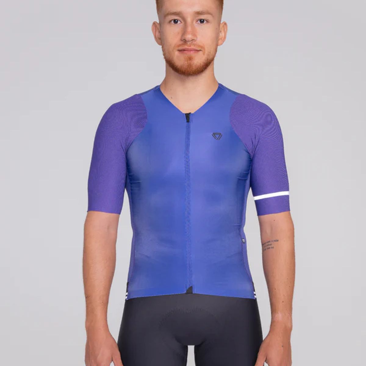 GW - Camiseta Manga Corta Essential Morado