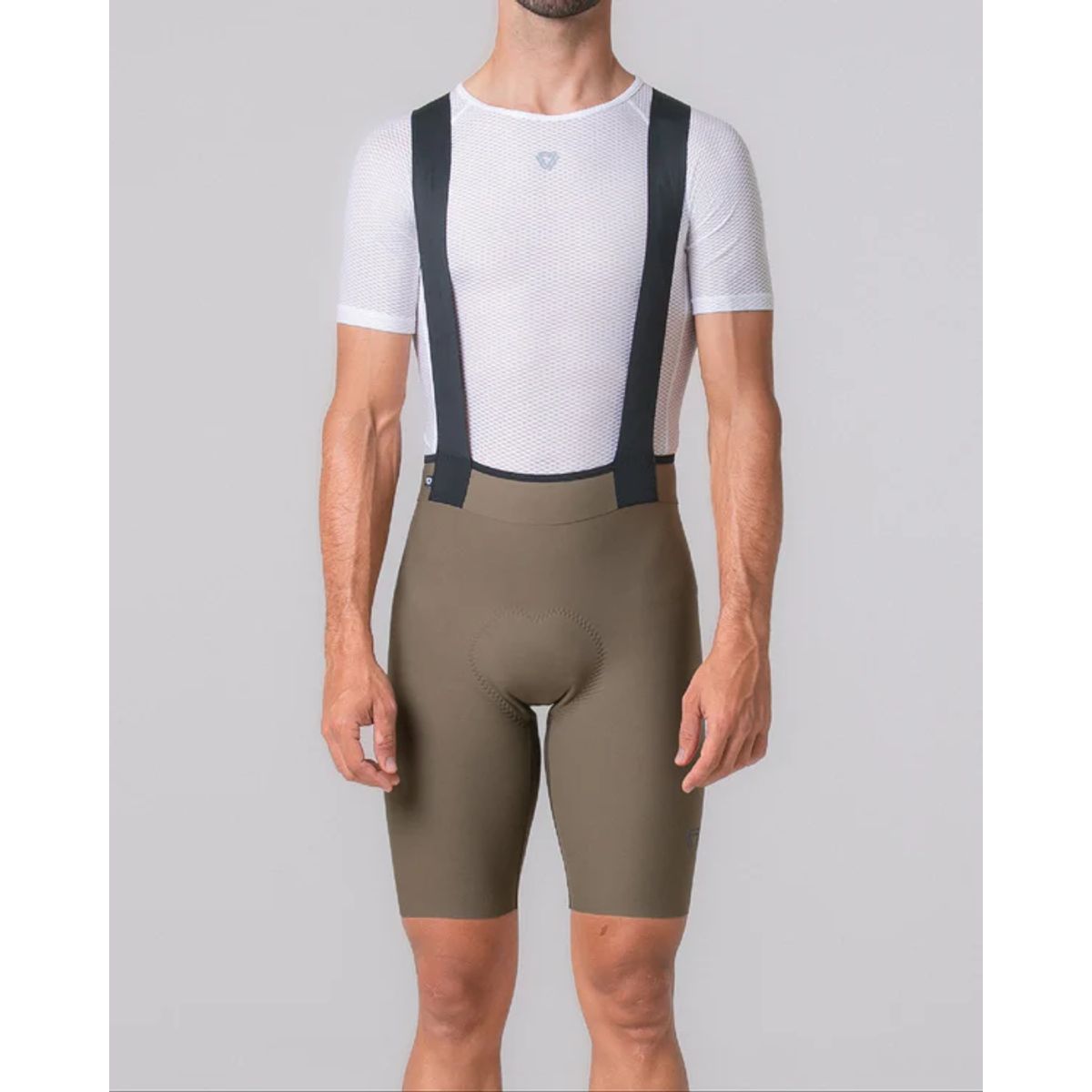 GW - Pantaloneta Con Cargaderas Blaze Latte