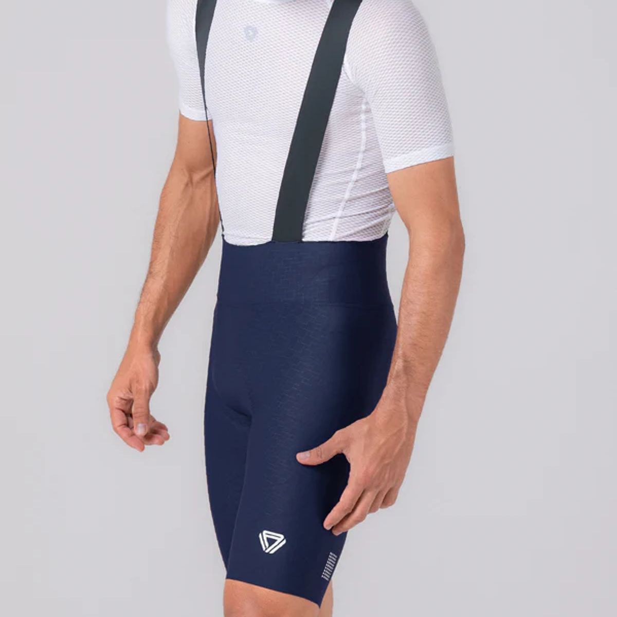 GW - Pantaloneta con cargaderas Weft Azul