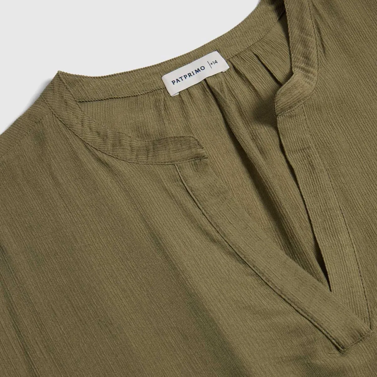 PATPRIMO - Blusa Escote En V Con Manga Corta Para Mujer Curvy  Para Mujer Verde Patprimo