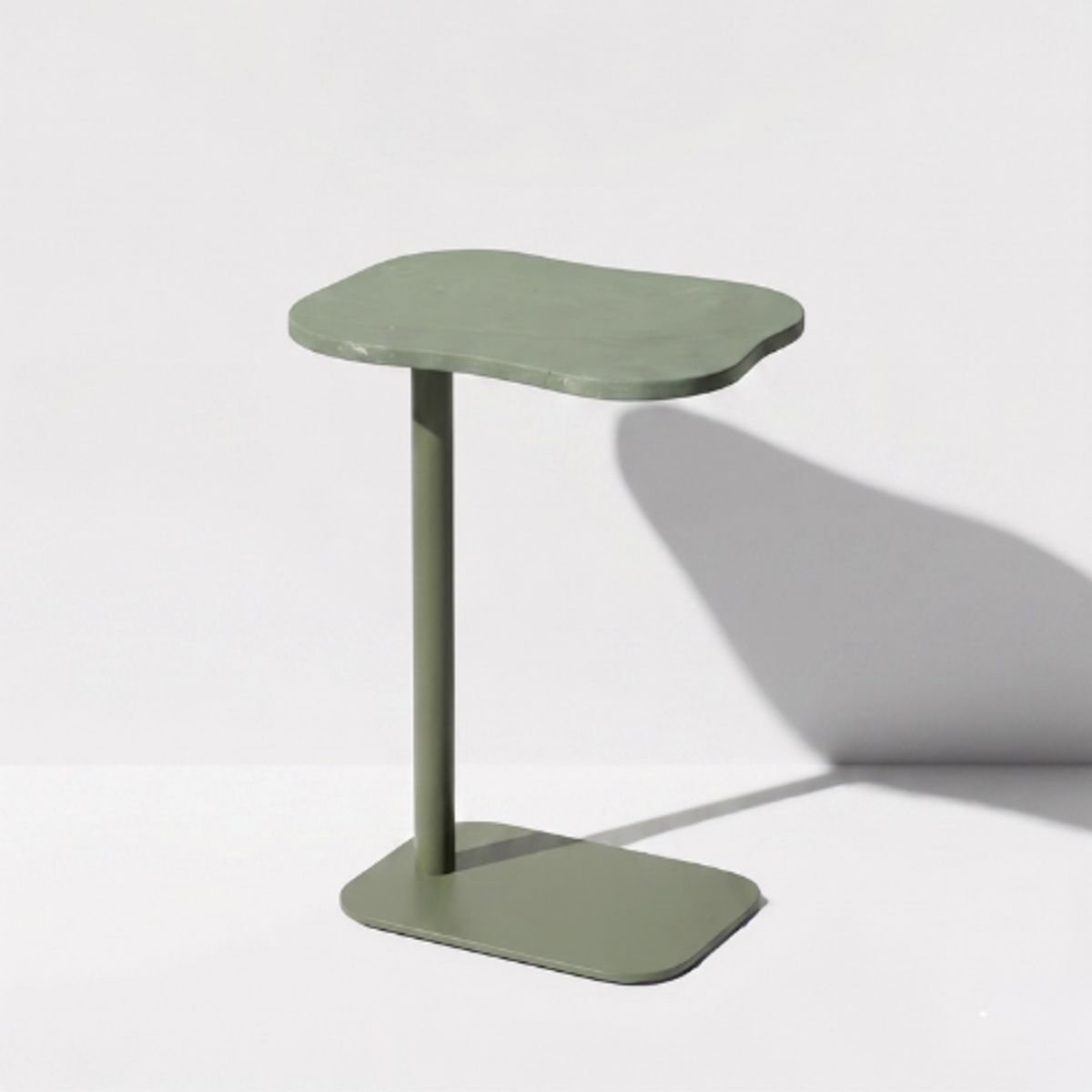 THE LOOP CONCEPT - Mesa Auxiliar Cima Moss The Loop Concept