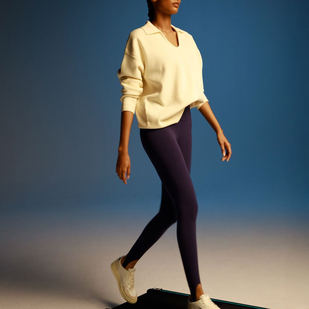 ATMOS - Leggins Regular Con Estribos  Para Mujer Azul Atmos