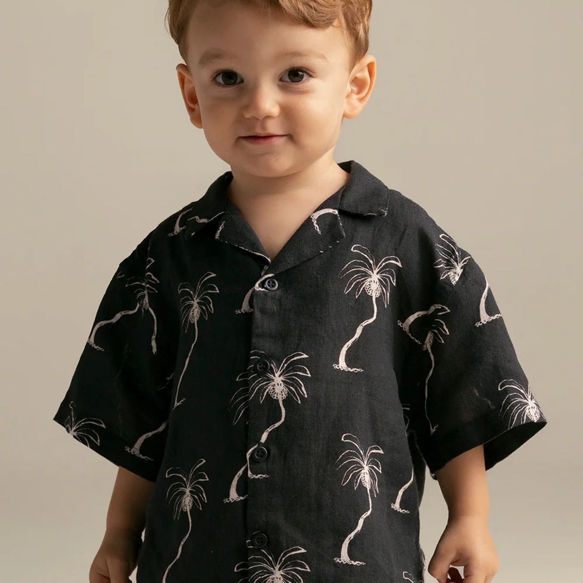 ILOT - Camisa kids en linolyocell con estampado de palmeras Ref. SK05062