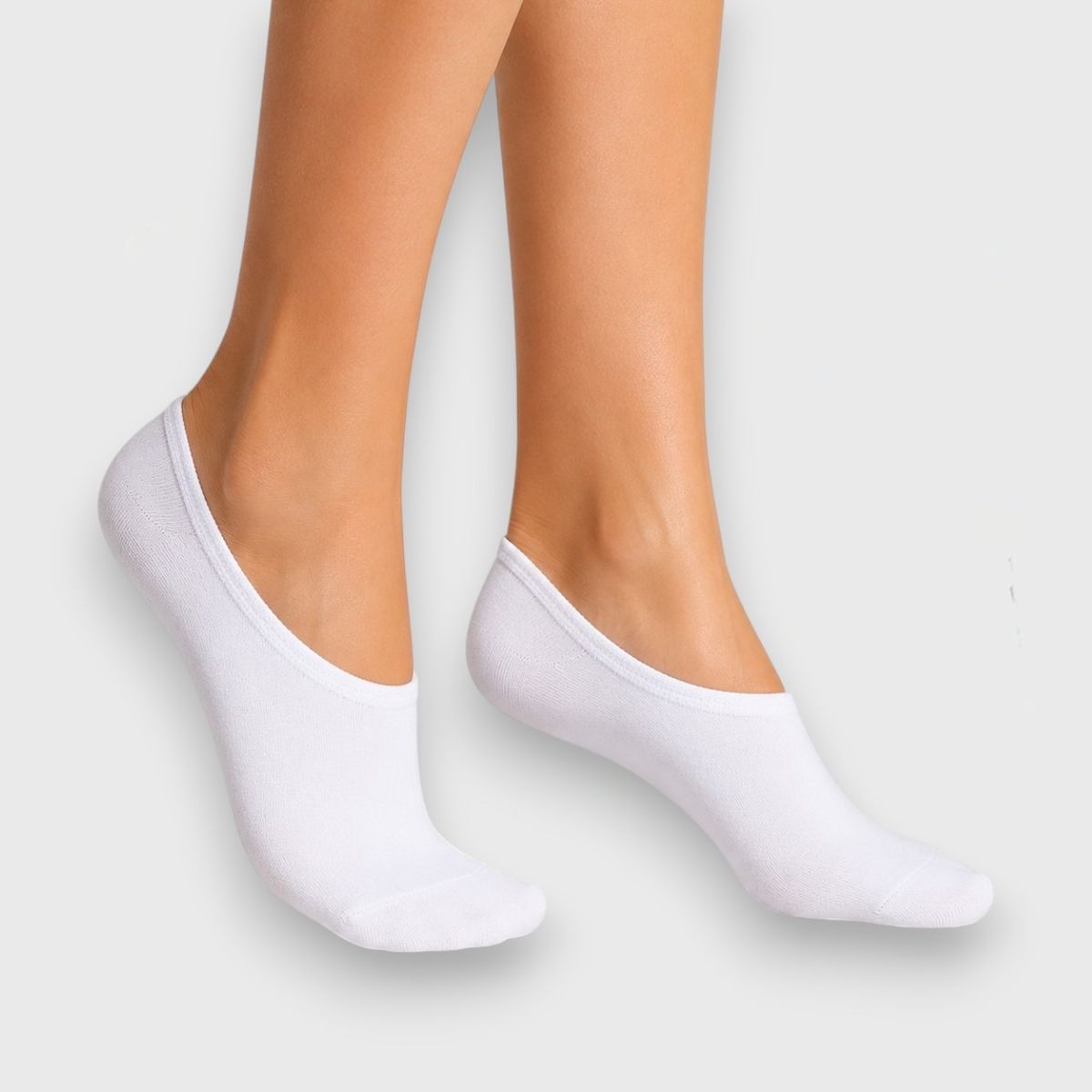 GENERICO - Medias  Básicas Blancas  Cortas  Unisex