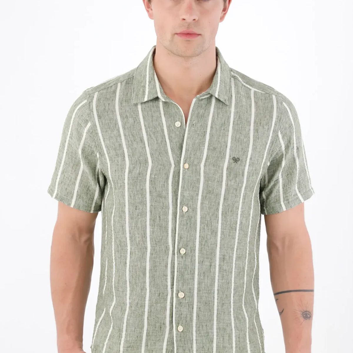 TENNIS - Camisa de corte recto con rayas preteñidas en poliéster verde salvia para hombre