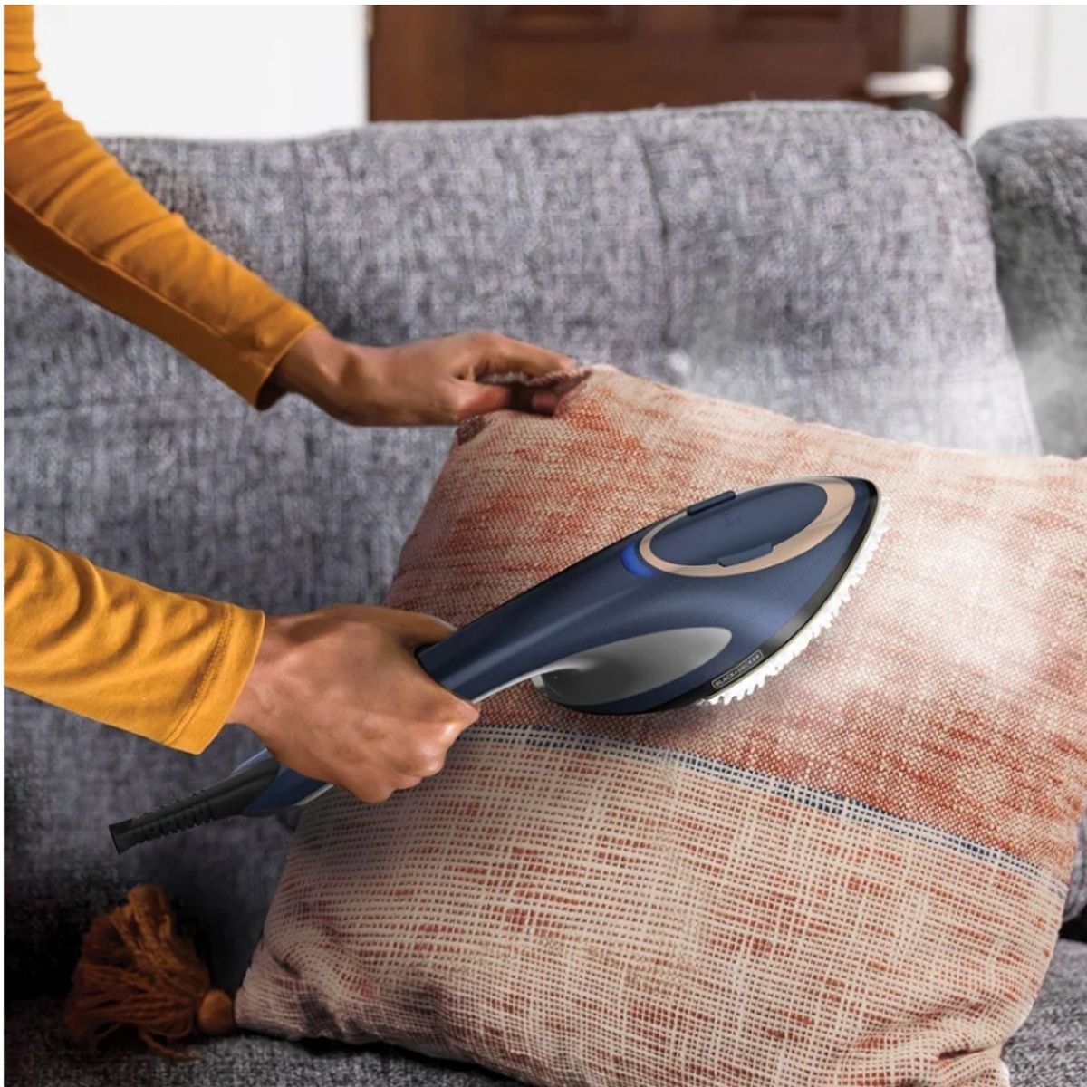 BLACK+DECKER - Plancha de vapor BLACK+DECKER 2 en 1 vaporizadora vertical HGS500-LA