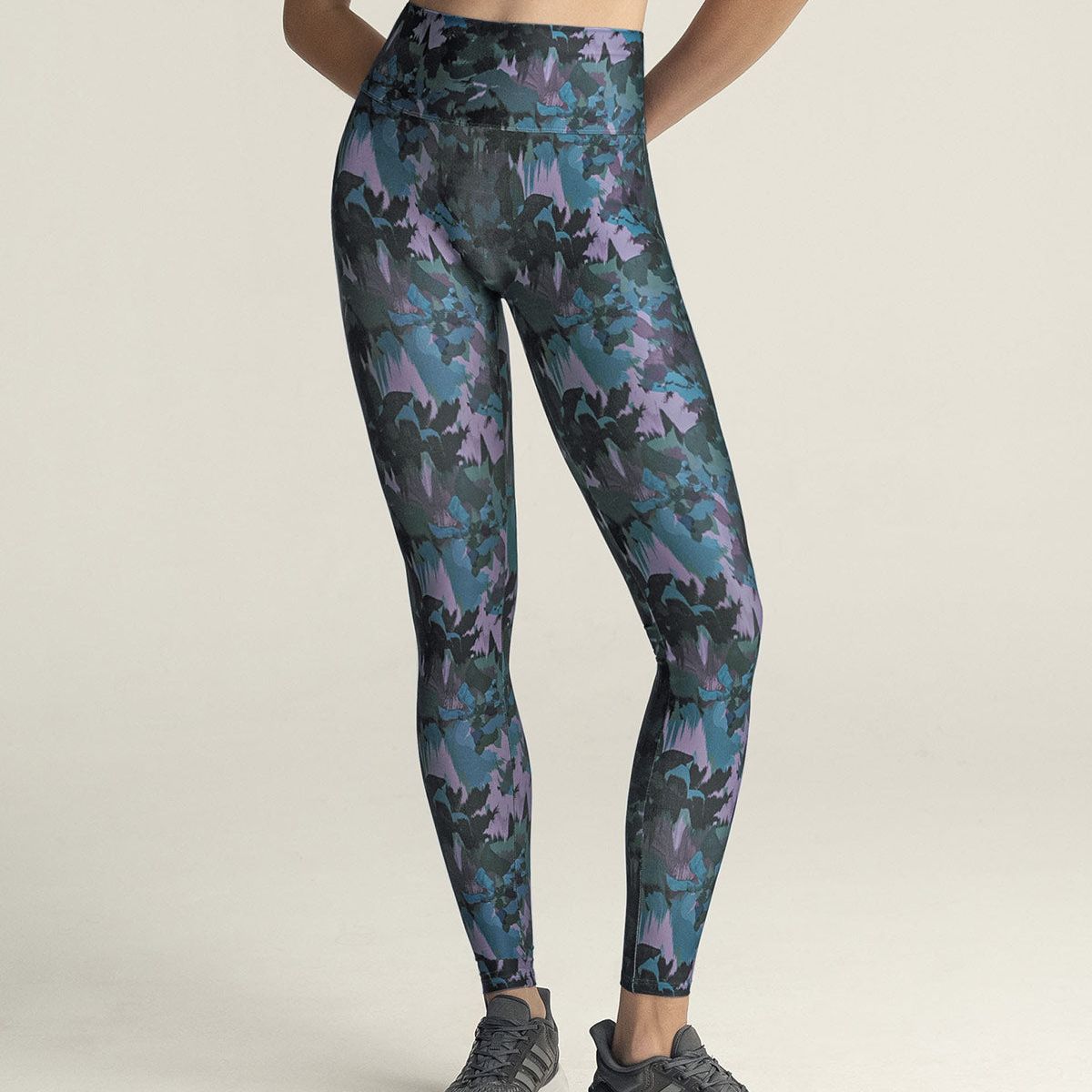 LEONISA - Leonisa Legging deportivo tiro alto corte en glúteos 195607