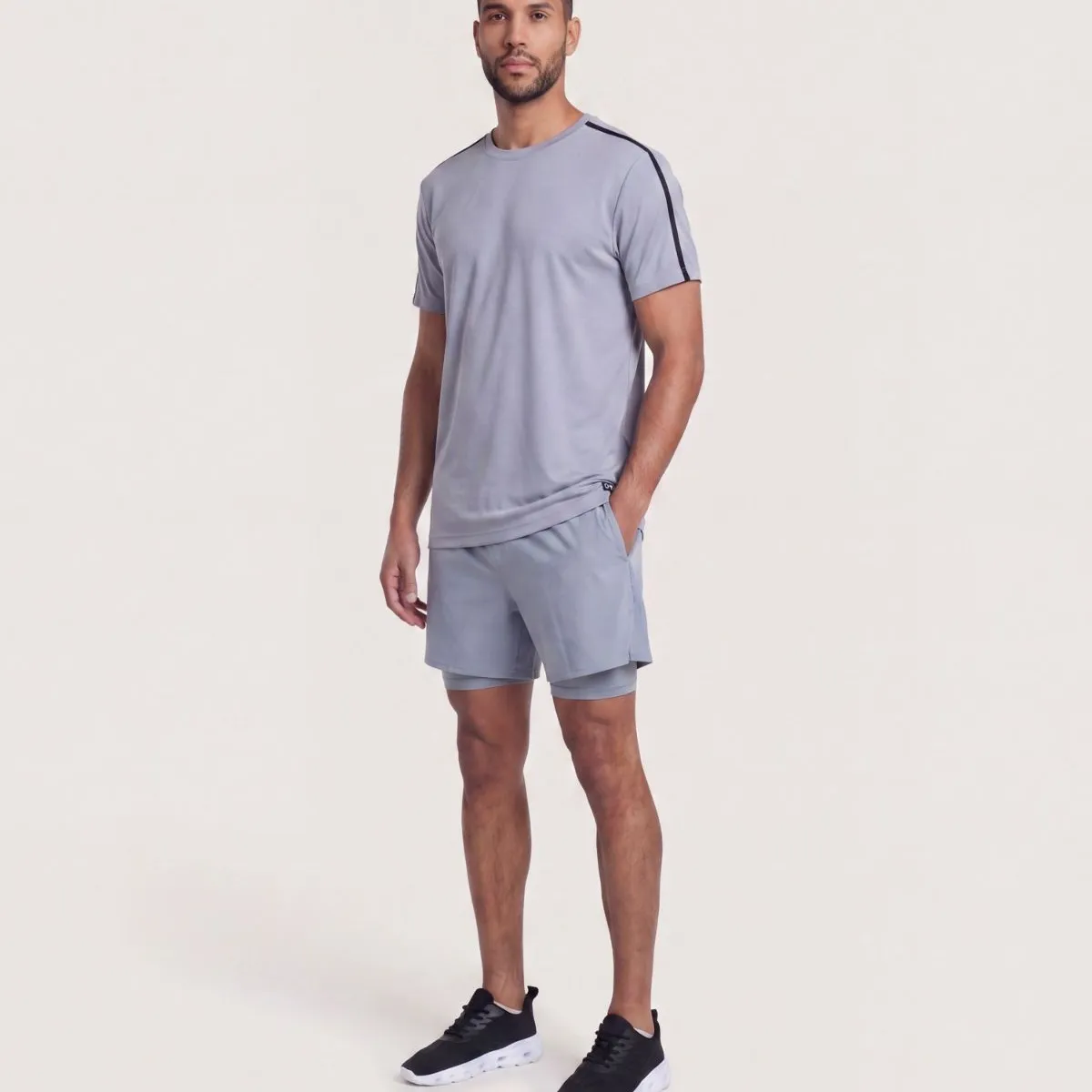 OSTU - Bermuda  Para Hombre Biker Interno Marca Ostu Gris #60100512