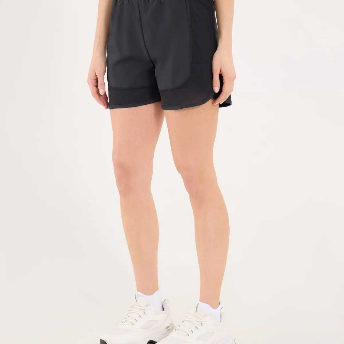 OSTU - Short  Para Mujer Multiusos Plano Ostu Negro #40190336