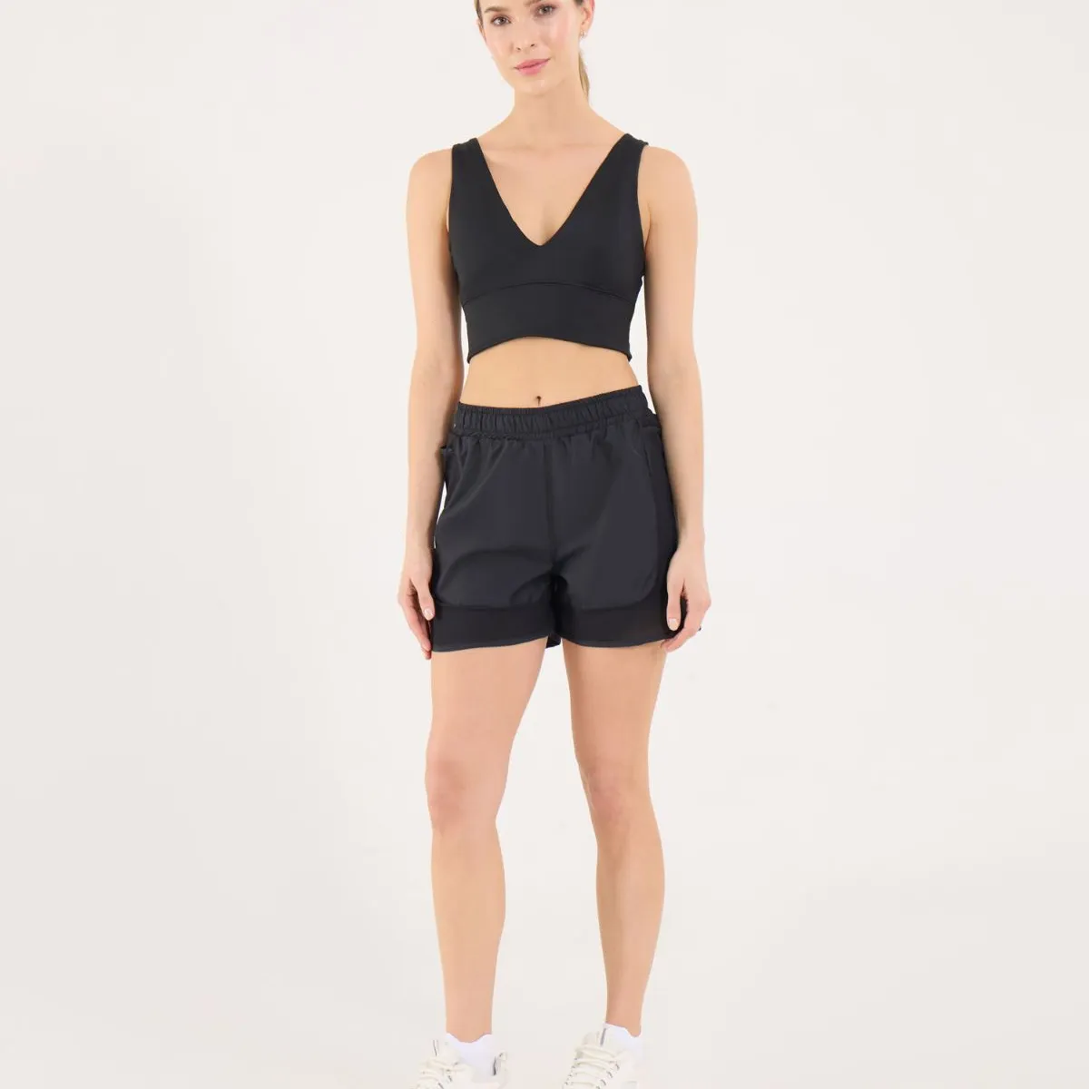 OSTU - Short  Para Mujer Multiusos Plano Ostu Negro #40190336