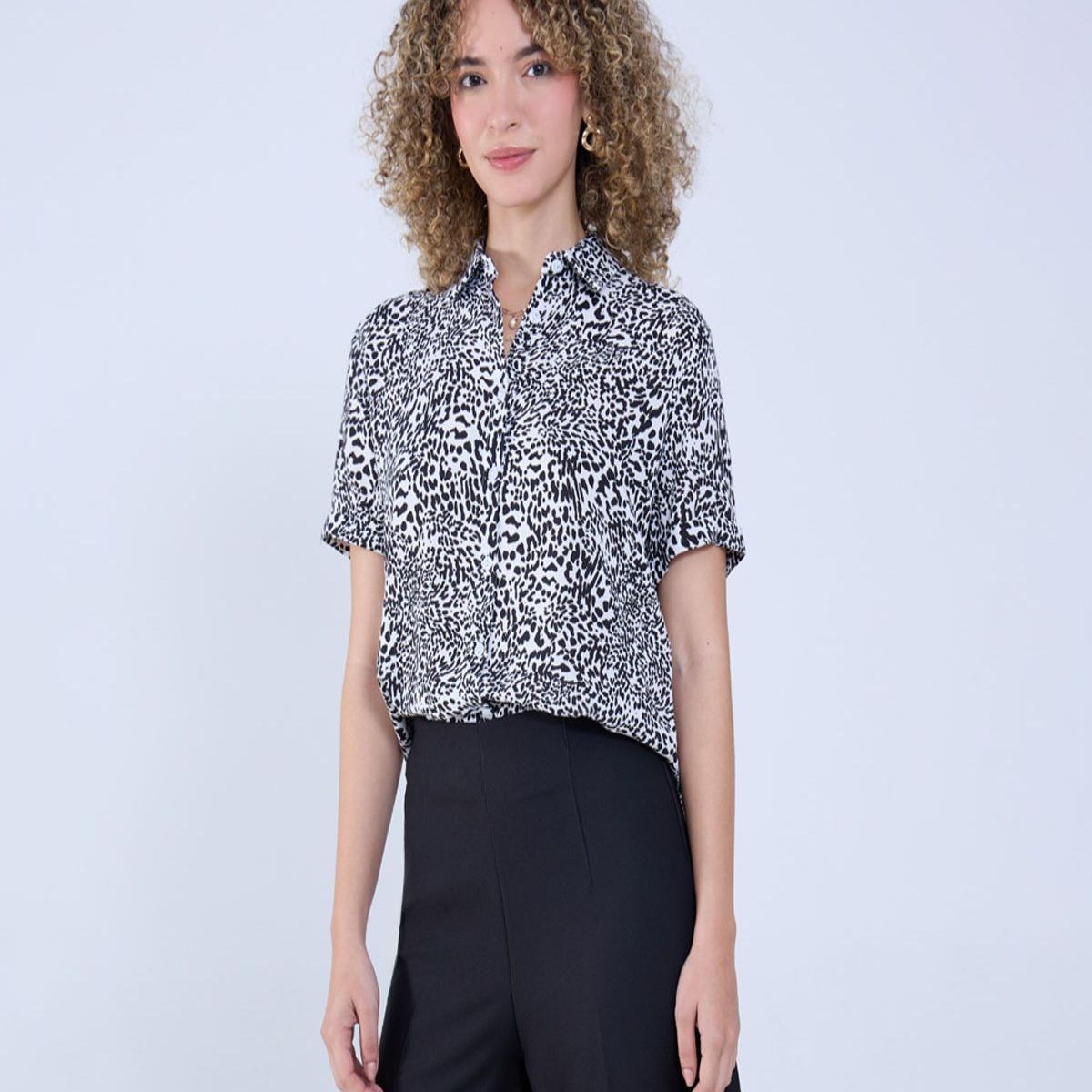 OSTU - Camisa Para Mujer M/C Marca Ostu En Color Negro #40010266
