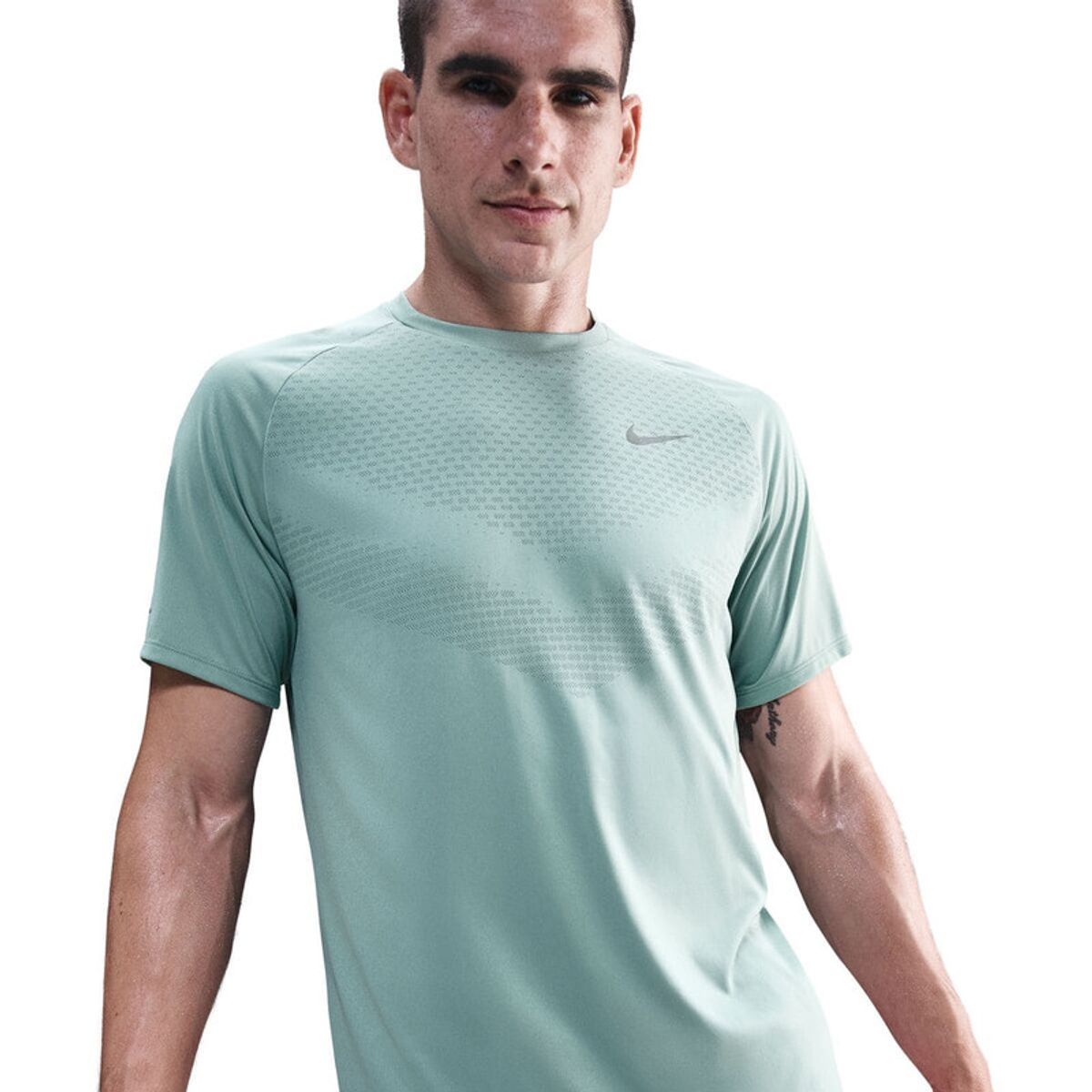 NIKE - Camiseta Hombre Nike Stride Verde