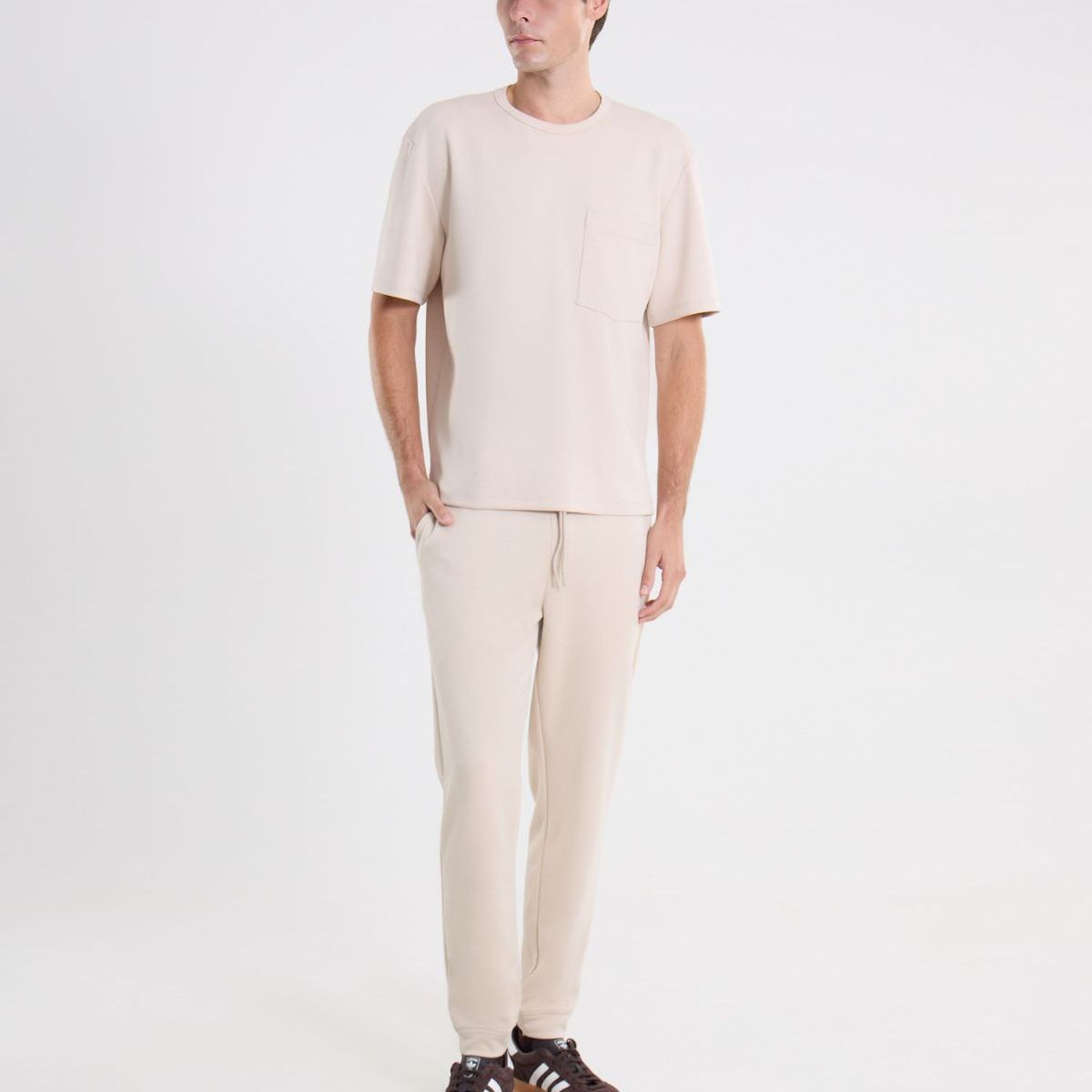 ATMOS - Jogger Básico Comfort Plush  Para Hombre Café Atmos