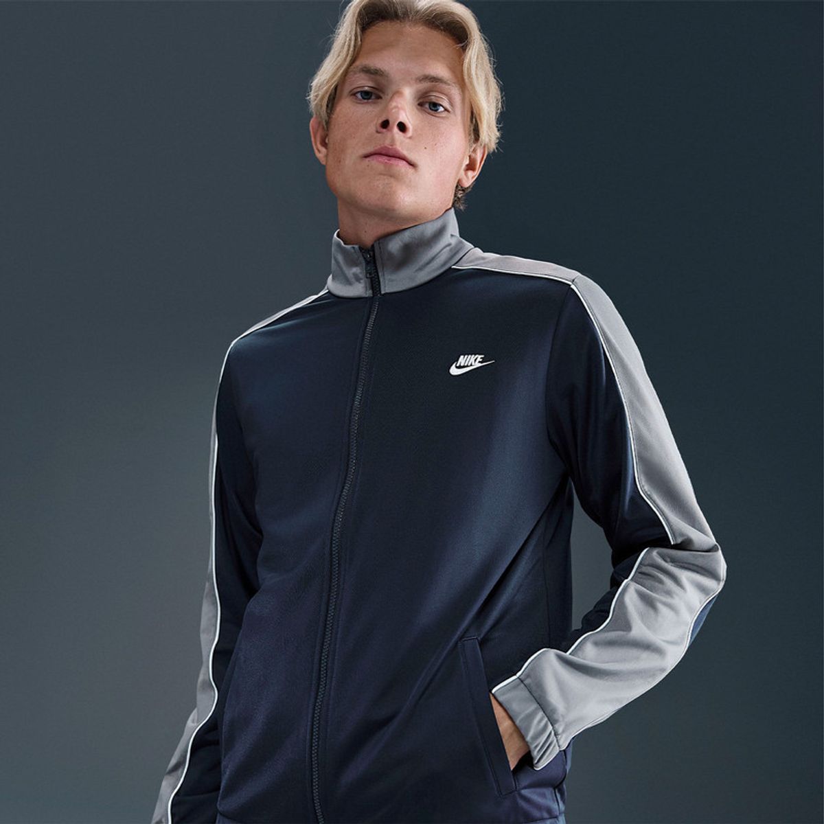 NIKE - Conjunto Nike Sportswear Club Hombre