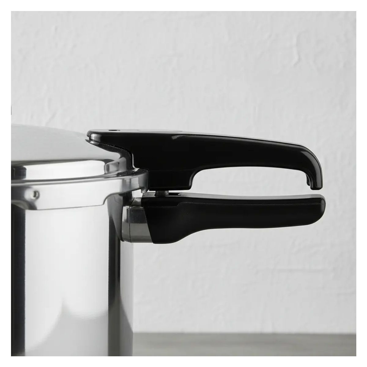 KALLEY - Olla A Presión Kalley 6 Litros En Aluminio