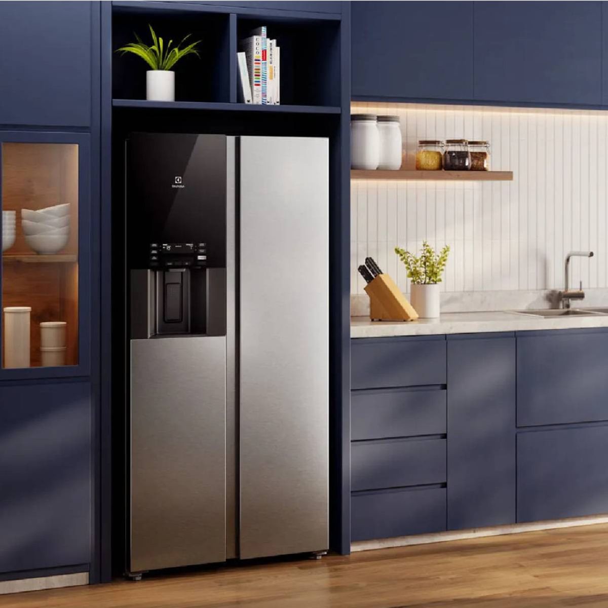 ELECTROLUX - Nevecón Electrolux No frost 481L Inverter AutoSense Dispensador Agua y Hielo Gris ERS48F3C4DS