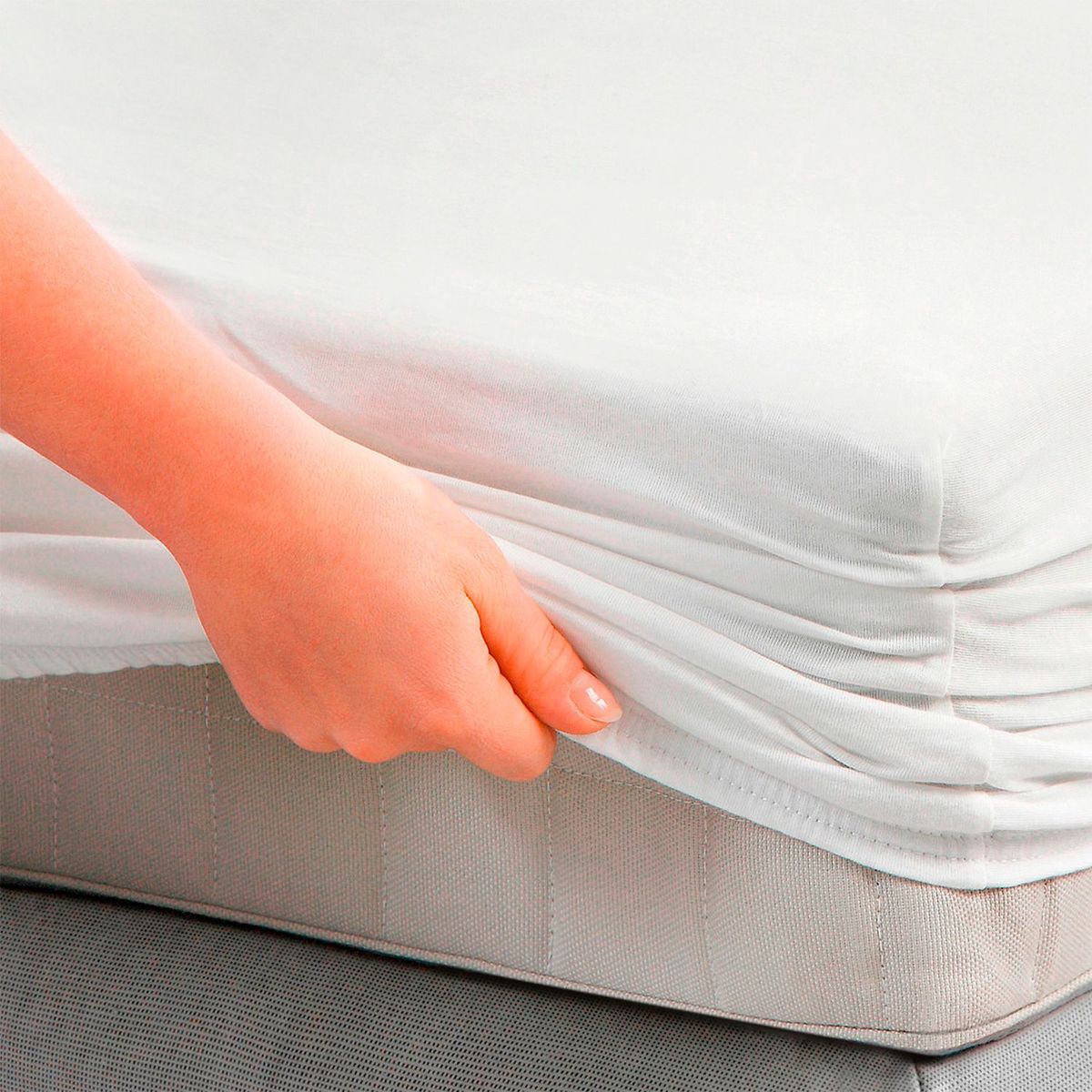 BASEMENT HOME - Protector de Colchón Ajustable Sencillo