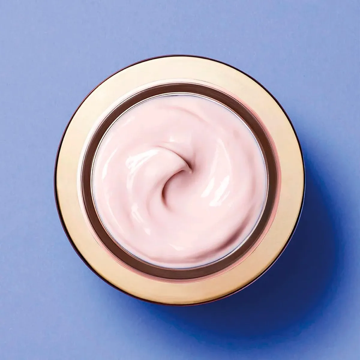 SHISEIDO - Tratamiento Reafirmante Anti arrugas Rostro Vital Perfection
Uplifting and Firming Day Cream SPF 30 Shiseido 50 ml