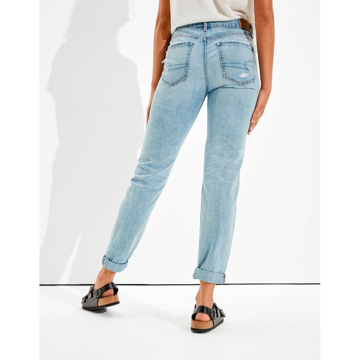 AMERICAN EAGLE - Jean Algodón Mujer Mom Fit Medio American Eagle