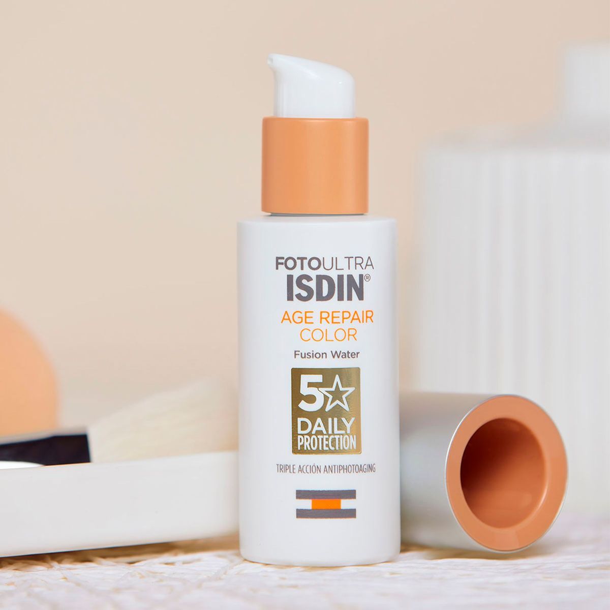 ISDIN - Bloqueador Solar Foto Ultra Age Repair con Color Isdin para Todo tipo de piel 50 ml