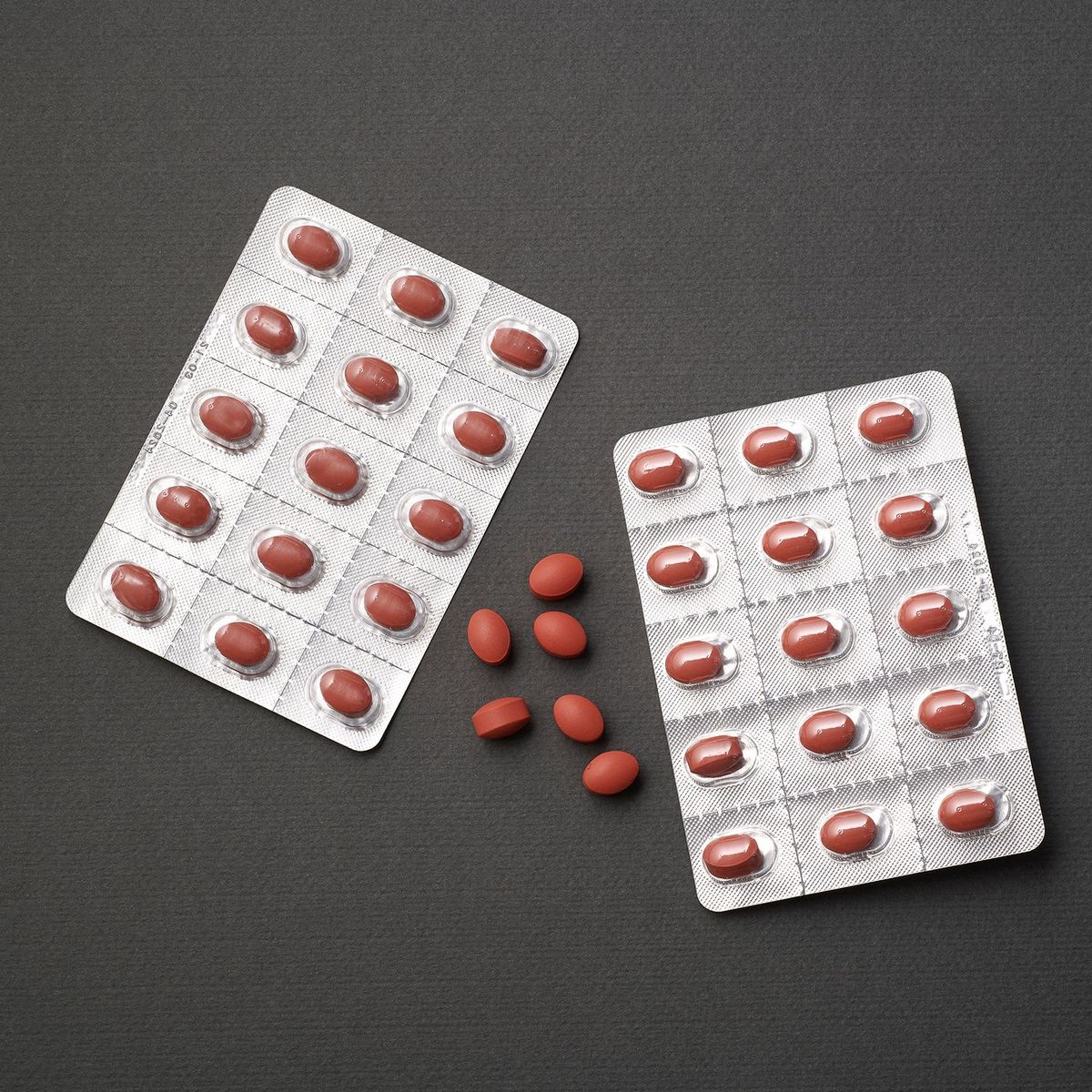 PILOPEPTAN - Set Complemento Nutricional Control Caída Del Cabello Pilopeptan