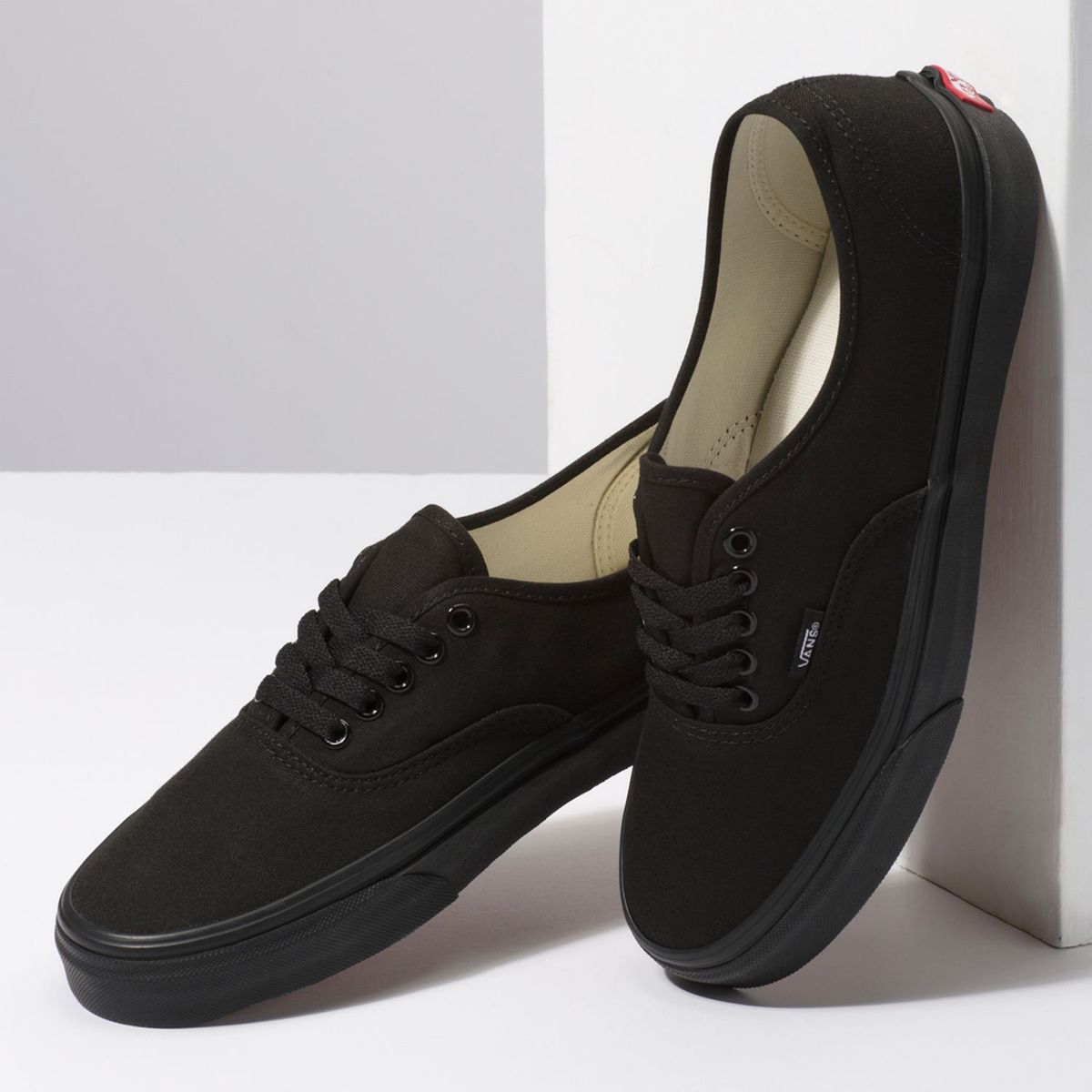 VANS - Tenis Vans Unisex Moda Authentic