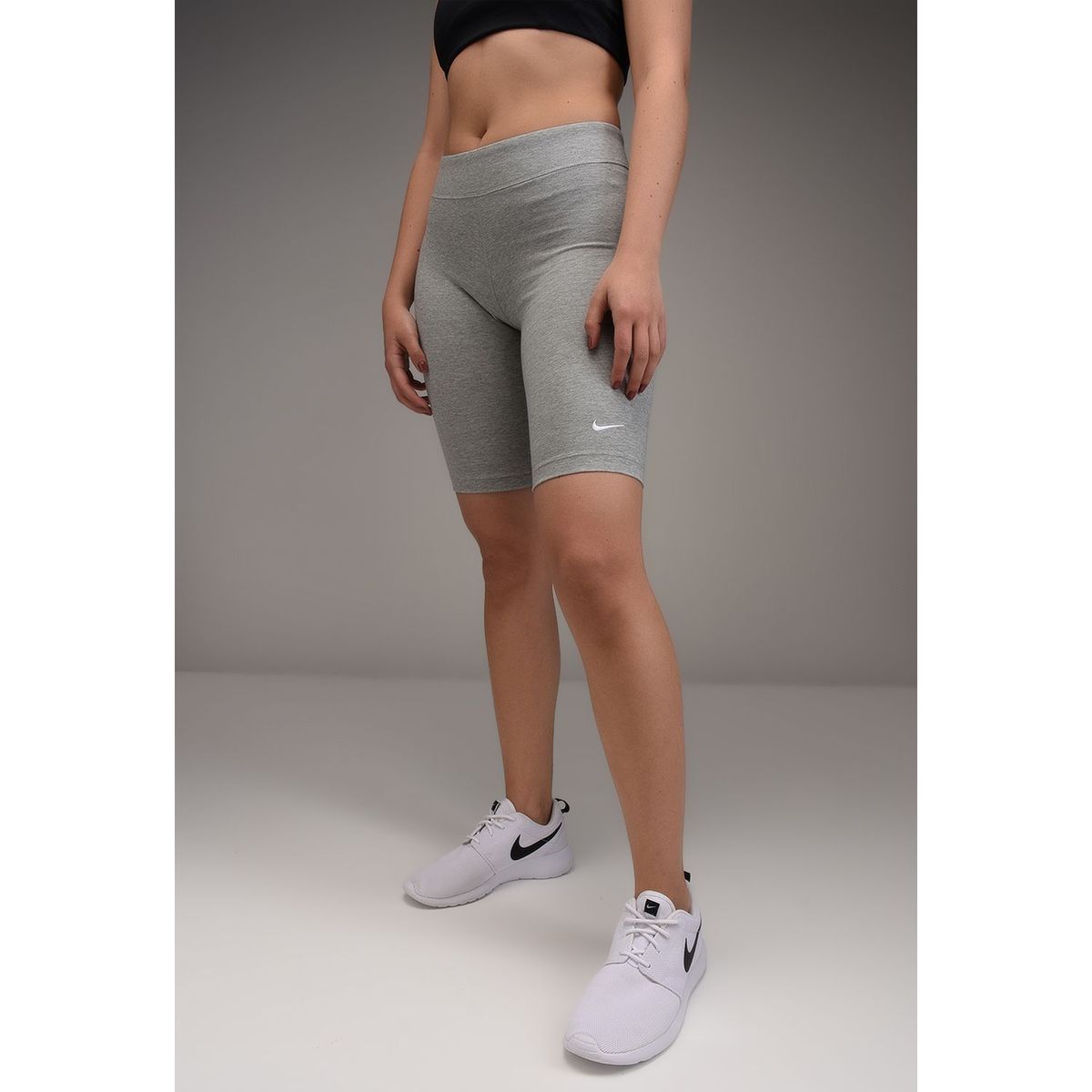 NIKE - Pantaloneta Nike Mujer