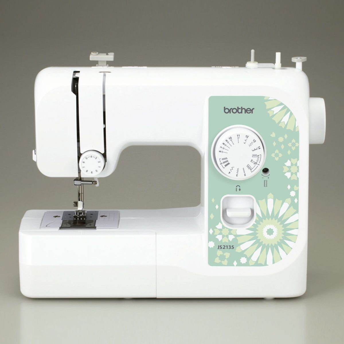 BROTHER - Máquina de Coser Brother js2135