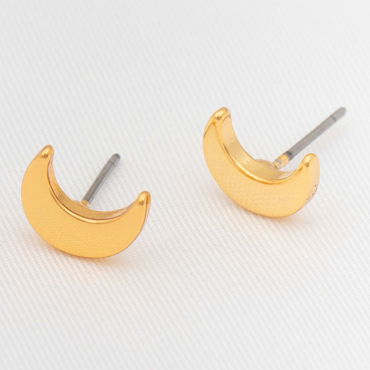  - Aretes para Mujer Ave Maria Baño En Oro 24K