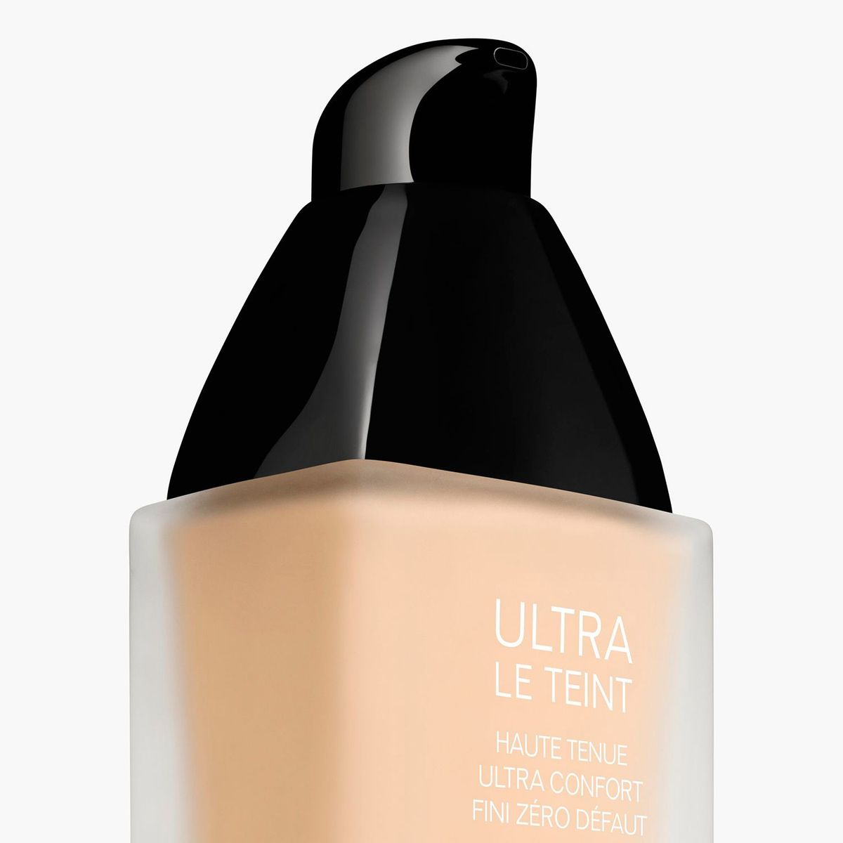 CHANEL - CHANEL ULTRA LE TEINT FLUID Base Fluida de maquillaje de larga duración