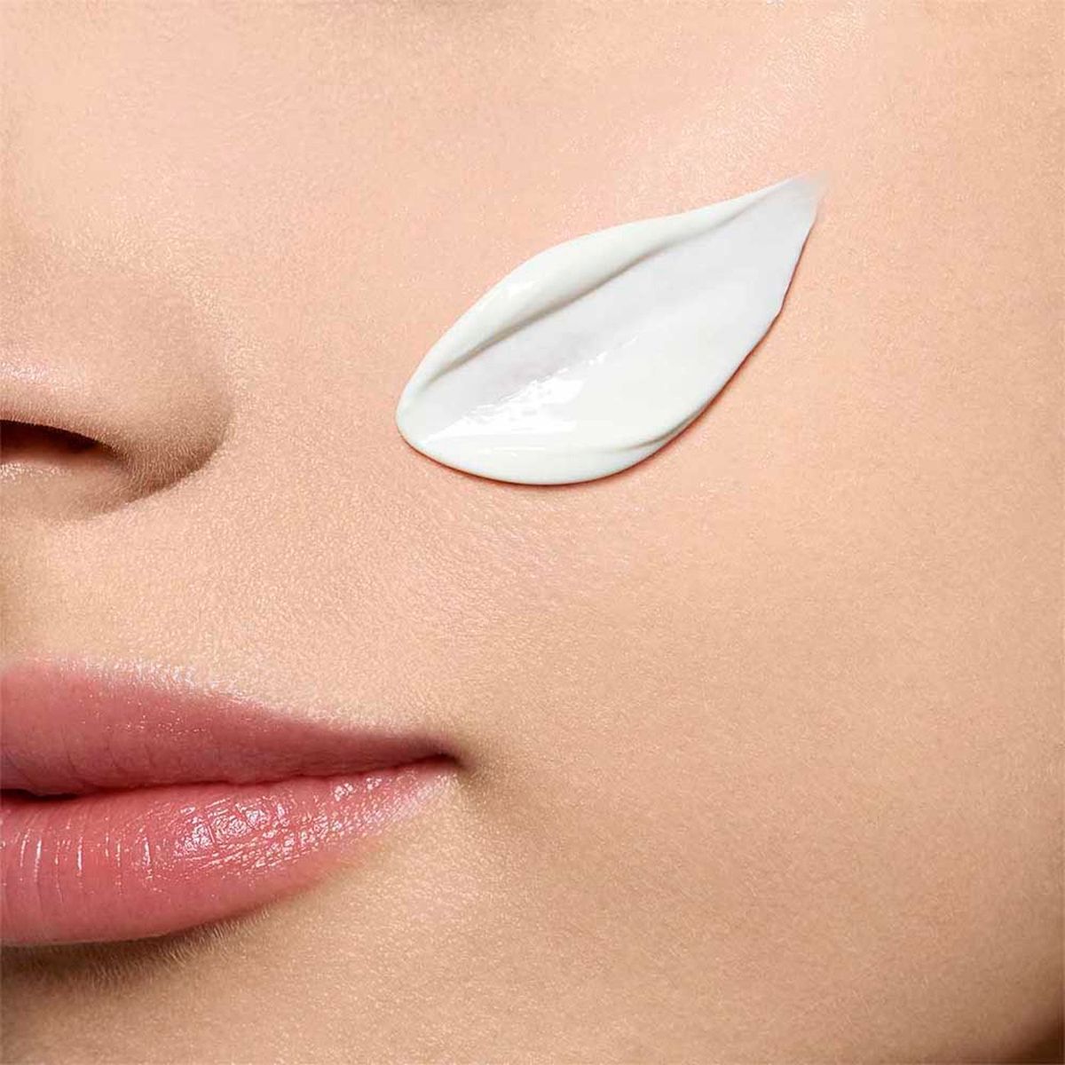 CLARINS - Hidratante Facial Hydra-Essentiel Cream All Skin Types SPF 15 50 ml