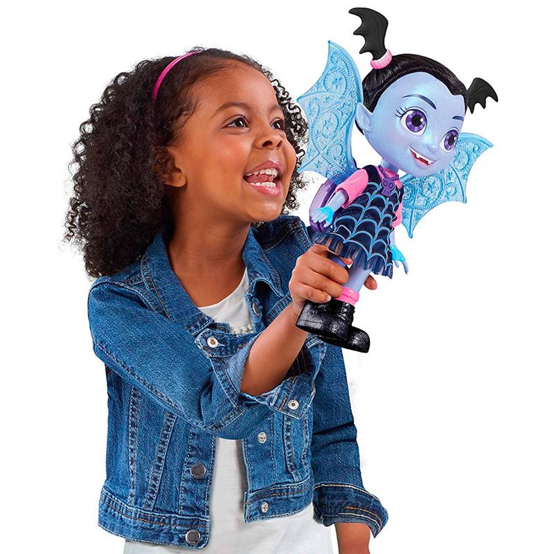  - Muñeca Fangtastica Vampirina Con Accesorios de Disney