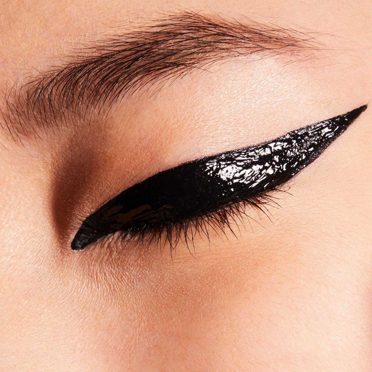 MAC COSMETICS - Delineador de Ojos MAC 2.5 ml